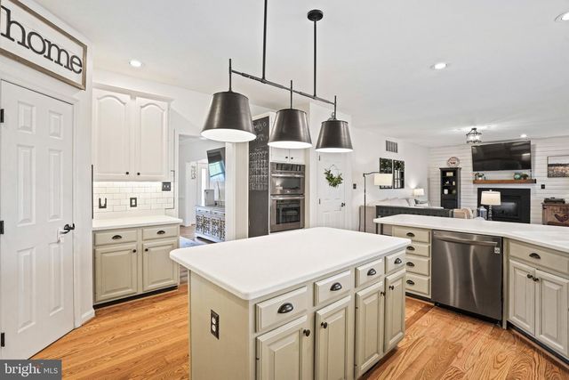 20409 PEACH TREE RD, Dickerson, MD 20842