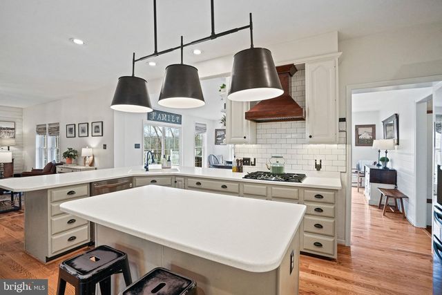 20409 PEACH TREE RD, Dickerson, MD 20842