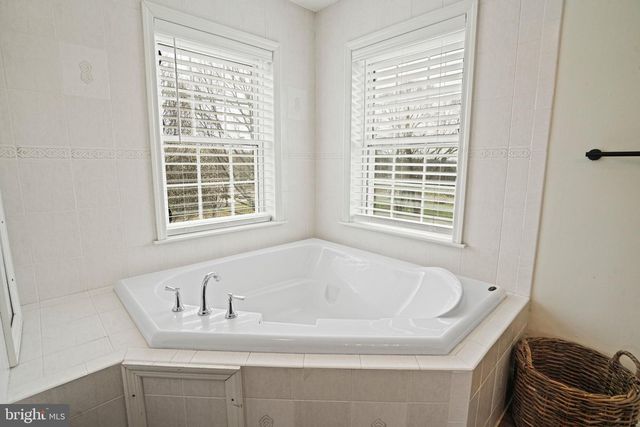 20409 PEACH TREE RD, Dickerson, MD 20842