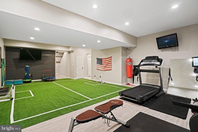 20409 PEACH TREE RD, Dickerson, MD 20842