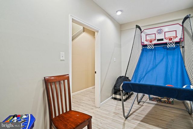 20409 PEACH TREE RD, Dickerson, MD 20842