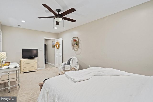 20409 PEACH TREE RD, Dickerson, MD 20842