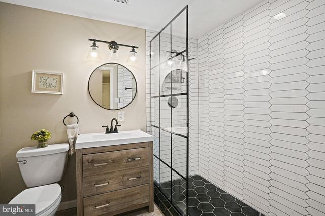 20409 PEACH TREE RD, Dickerson, MD 20842