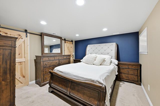 795 W Monrovia AVENUE, Glendale, WI 53217