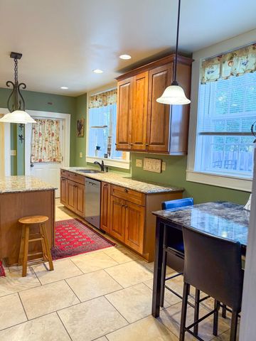 421 N Main St., Mullins, SC 29574