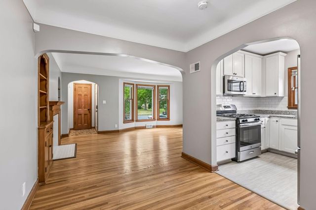 5925 Chicago Avenue, Minneapolis, MN 55417