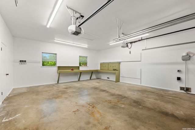 334 W Lynwood, San Antonio, TX 78212