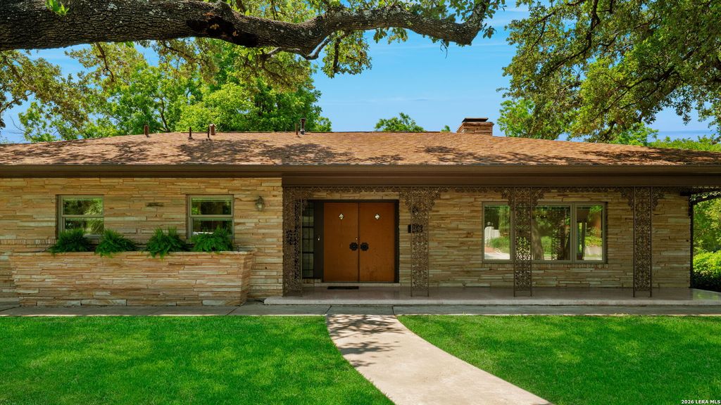 334 W Lynwood, San Antonio, TX 78212