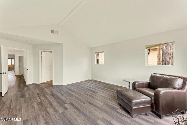 22521 Blueridge Court, Calabasas, CA 91302