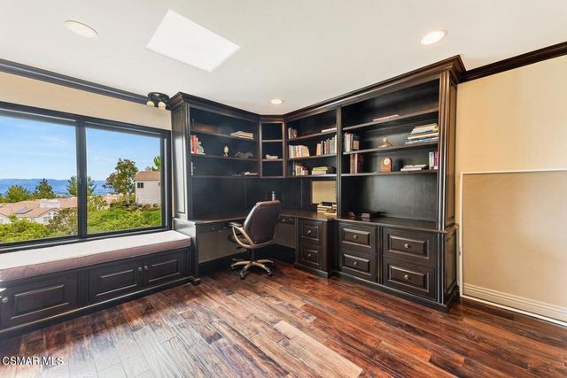 22521 Blueridge Court, Calabasas, CA 91302