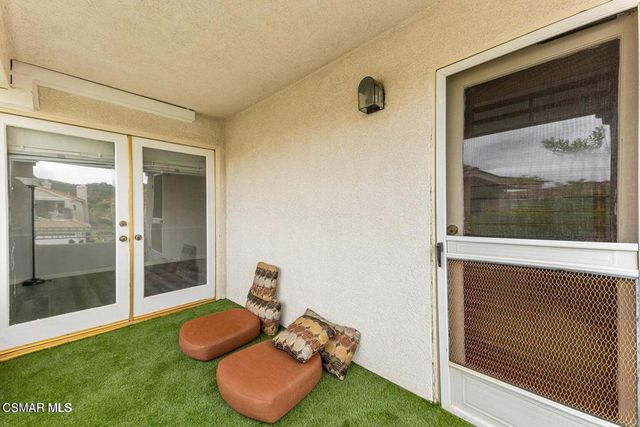 22521 Blueridge Court, Calabasas, CA 91302