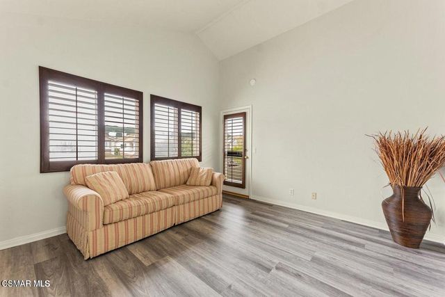 22521 Blueridge Court, Calabasas, CA 91302