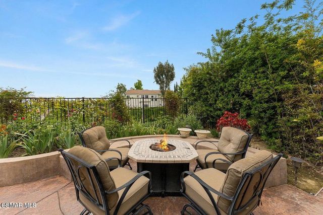 22521 Blueridge Court, Calabasas, CA 91302