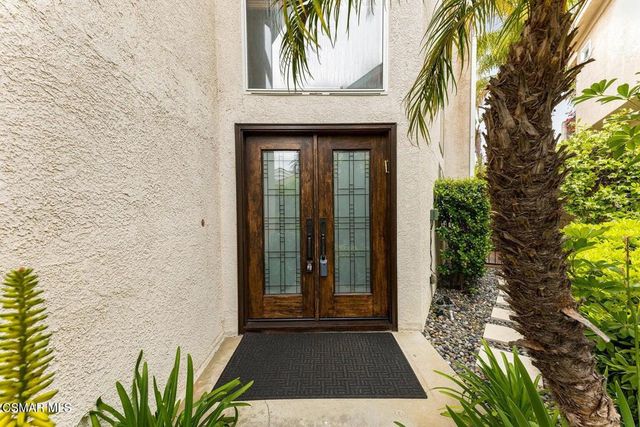 22521 Blueridge Court, Calabasas, CA 91302