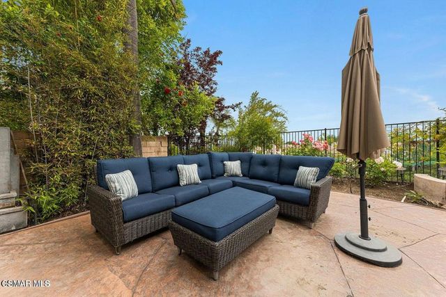 22521 Blueridge Court, Calabasas, CA 91302