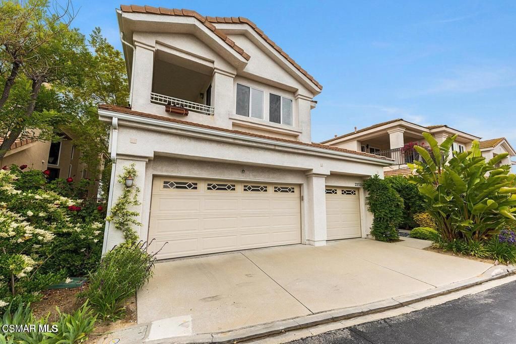 22521 Blueridge Court, Calabasas, CA 91302