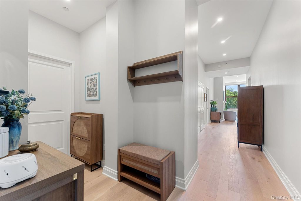 1 Scarsdale Road 403, Tuckahoe, NY 10707 — photo 3