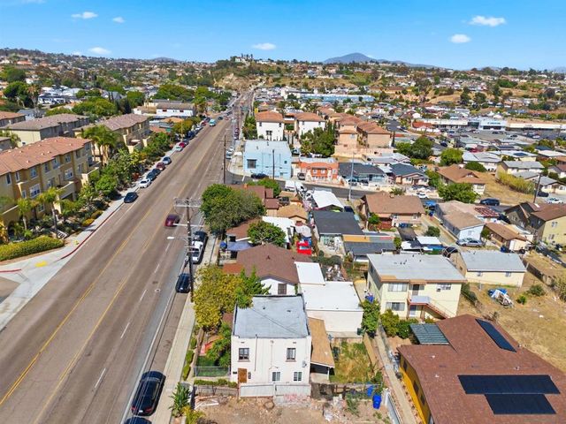 2830 E 8th Street, National City, CA 91950
