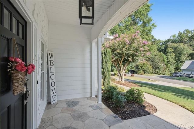 5230 Jonathans Way, Cumming, GA 30040