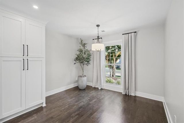 5230 Jonathans Way, Cumming, GA 30040