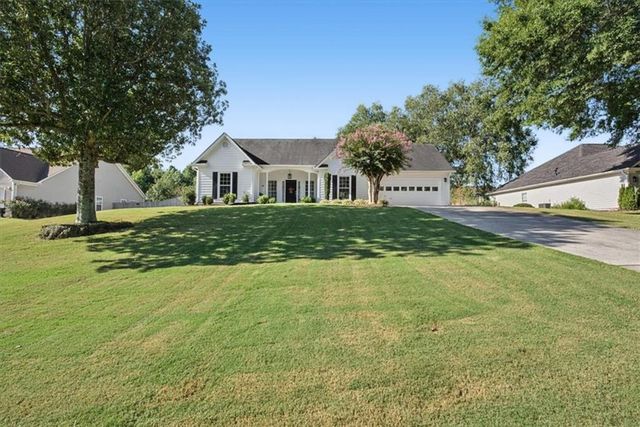 5230 Jonathans Way, Cumming, GA 30040