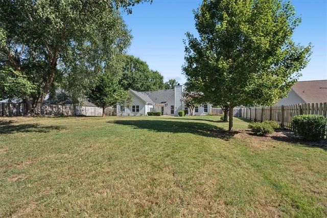 5230 Jonathans Way, Cumming, GA 30040