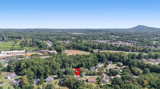 5230 Jonathans Way, Cumming, GA 30040