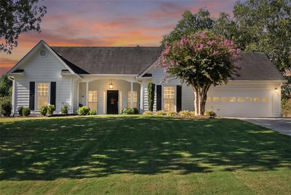5230 Jonathans Way, Cumming, GA 30040