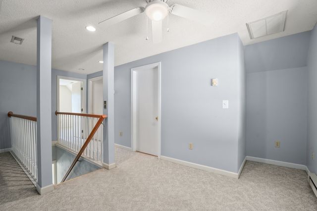 47 Cherry Hl, Holyoke, MA 01040