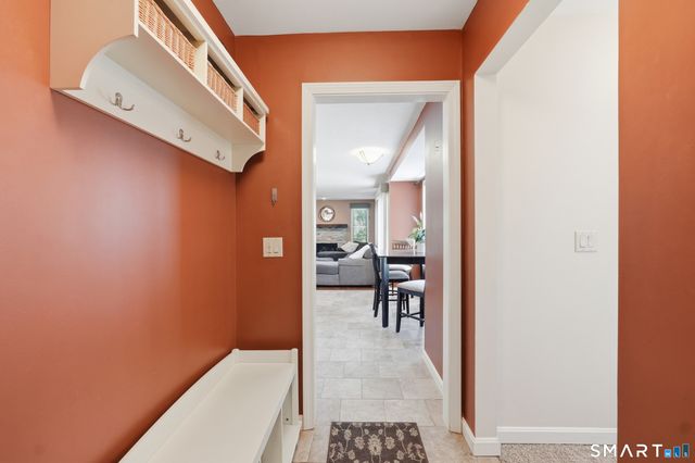 16 Sunview Drive, East Windsor, CT 06016