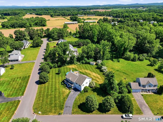 16 Sunview Drive, East Windsor, CT 06016