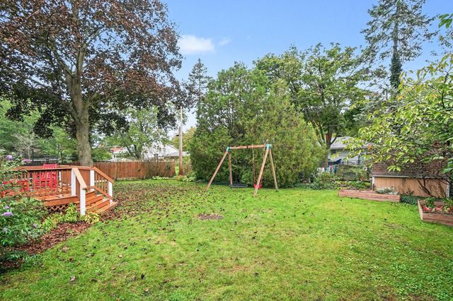 53 W 34th Street, Holland, MI 49423