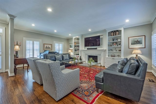 4104 Lovers Lane, University Park, TX 75225
