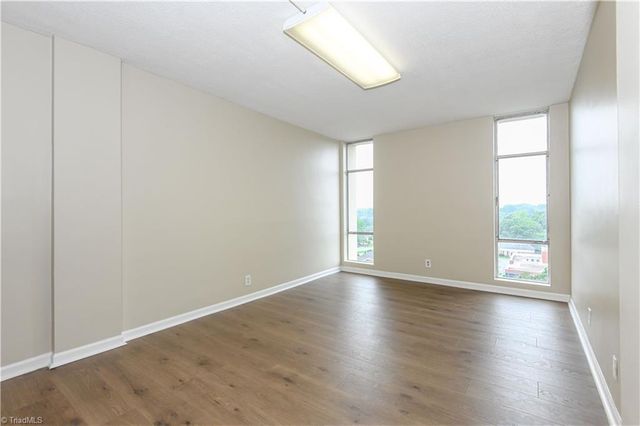 1101 N Elm Street 805, Greensboro, NC 27401