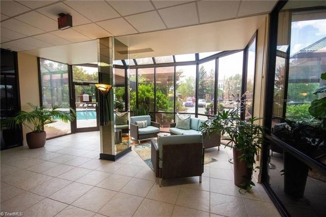 1101 N Elm Street 805, Greensboro, NC 27401