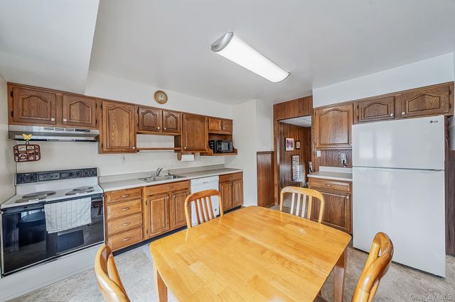 480 Fenimore Avenue, North Babylon, NY 11703