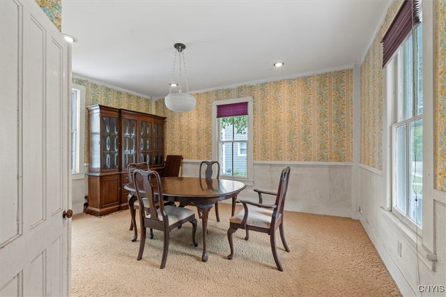 35 West Elizabeth Street, Skaneateles, NY 13152