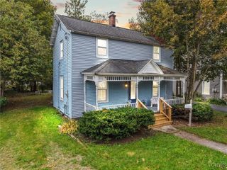 35 West Elizabeth Street, Skaneateles, NY 13152