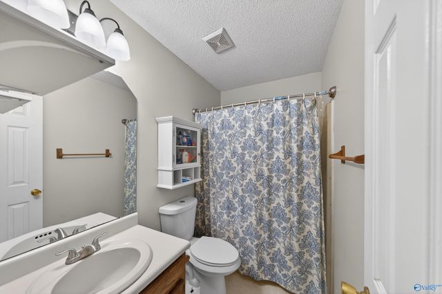 458 Comet Drive, Toney, AL 35773