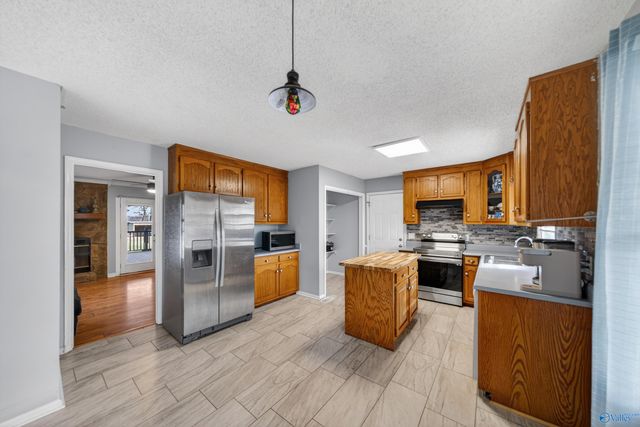 458 Comet Drive, Toney, AL 35773