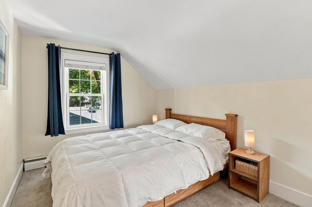 8 Orchard St, Westford, MA 01886