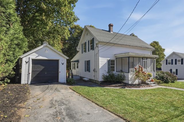 8 Orchard St, Westford, MA 01886