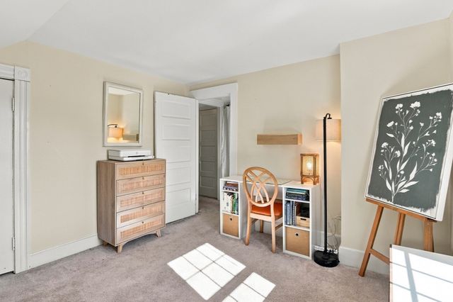 8 Orchard St, Westford, MA 01886