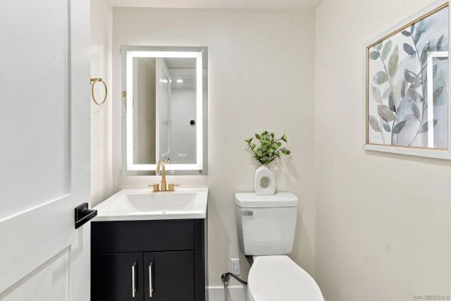 4145 Narragansett Ave, San Diego, CA 92107