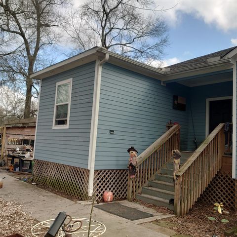 27946 Hickory Drive, Splendora, TX 77372
