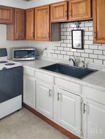 228 Morris Avenue, New Miami, OH 45011