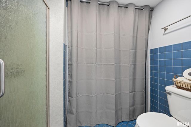 245 E LAKELAND Road, Morton, IL 61550