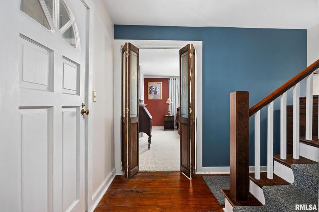 245 E LAKELAND Road, Morton, IL 61550