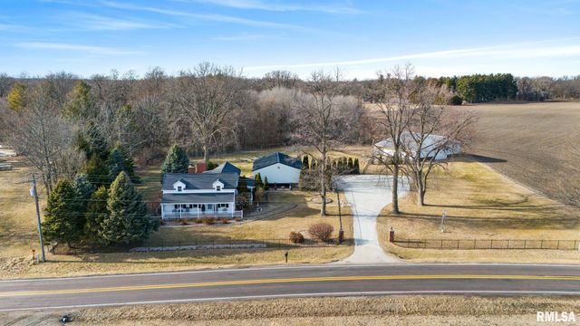 245 E LAKELAND Road, Morton, IL 61550