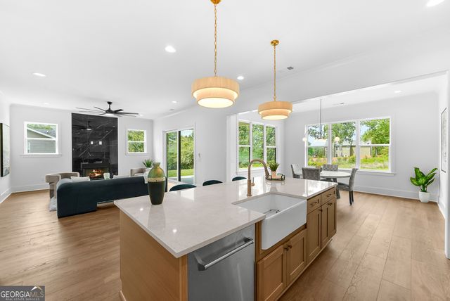 920 W Sandtown Road SW, Marietta, GA 30064